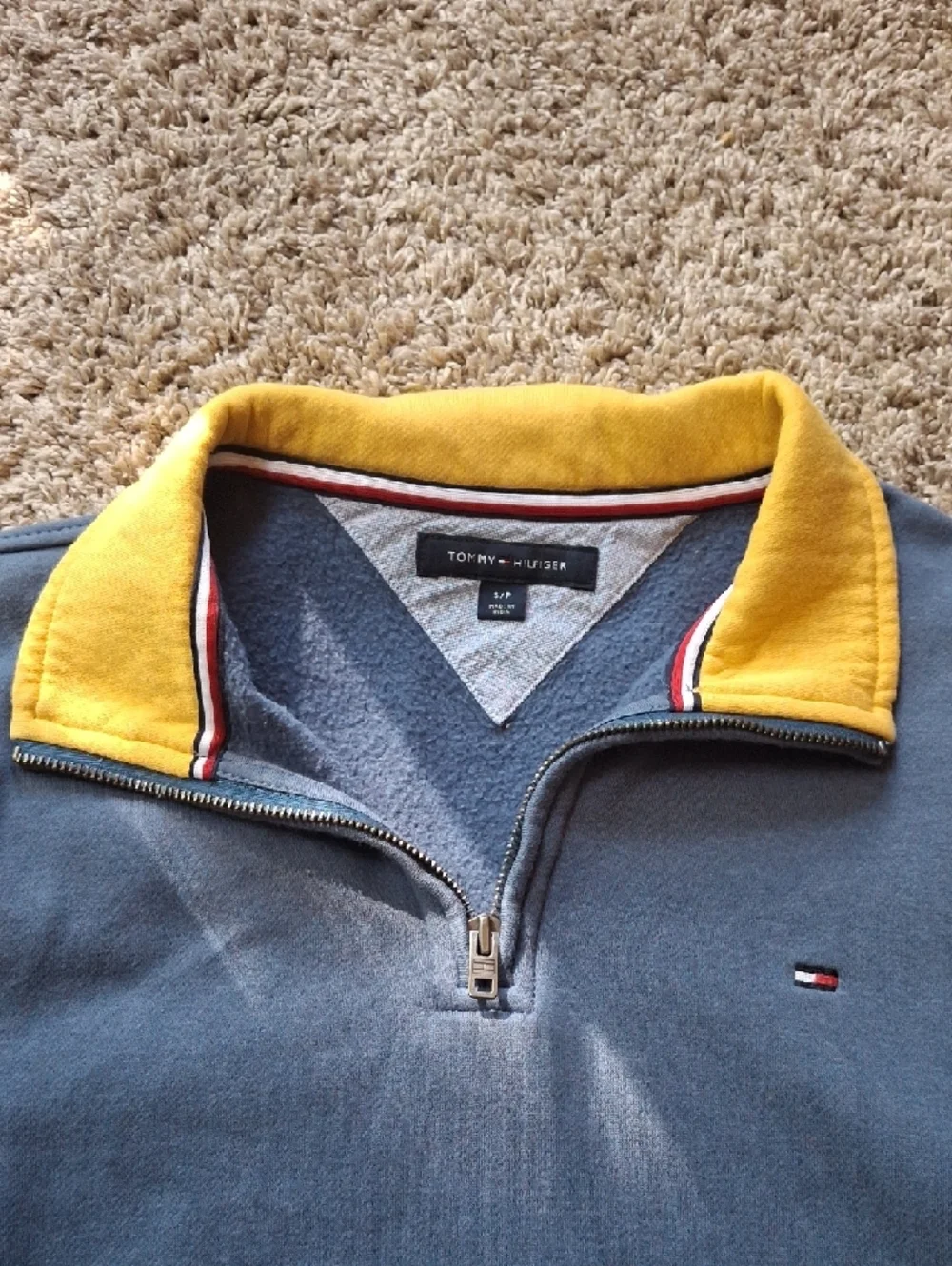 Tommy Hilfiger Men's Blue Body Yellow Sleeve Zip Pullover - Picture 2 of 5